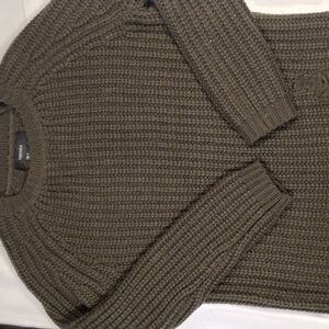 OVERSIZED distressed sweater green small